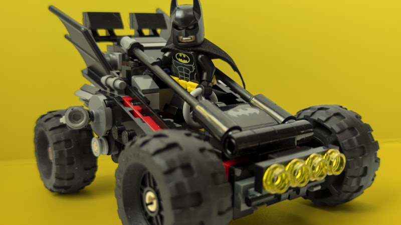 Bats: The Only Flying Mammals on Earth -- Echolocation, Diversity, and Their Critical Role in Global Ecosystems